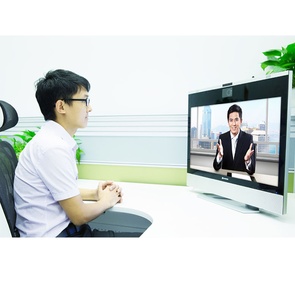 Фото: Терминал видеоконференцсвязи Huawei DP300